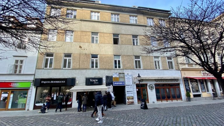 Dom Laurinská ulica